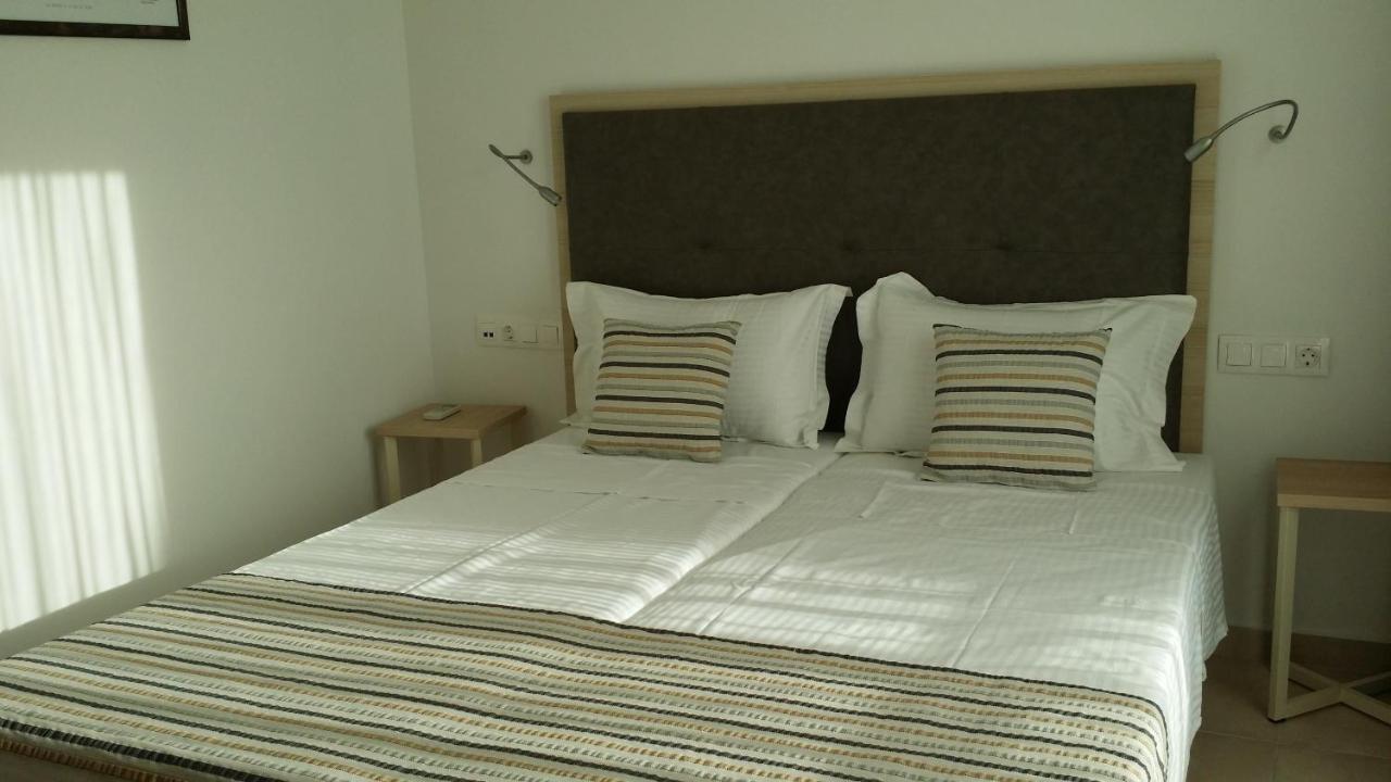 The Perfect Spot Apartments Rhodes City Exteriör bild